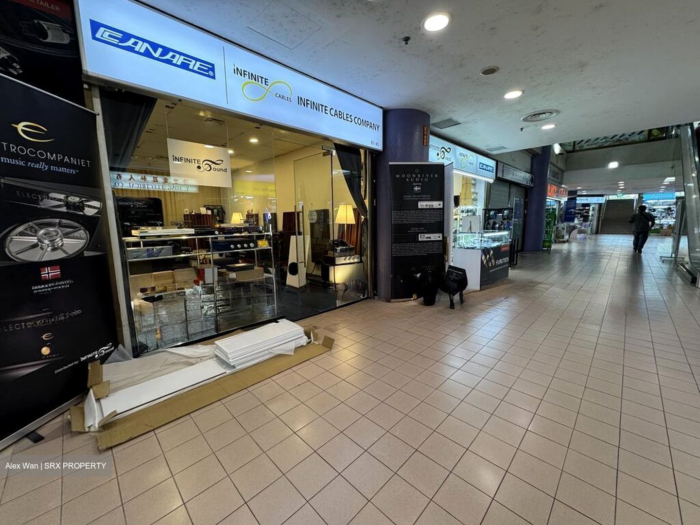 Sim Lim Tower (D8), Shop House #497133281